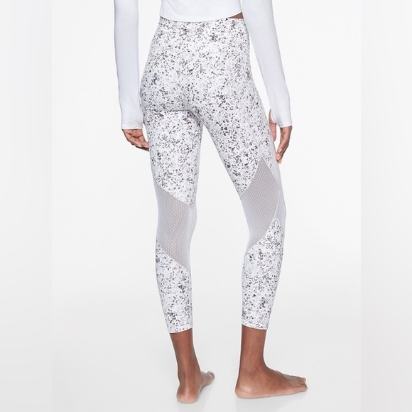 Athleta Sandstone Salutation 7/8 Leggings - Picture 1 of 7